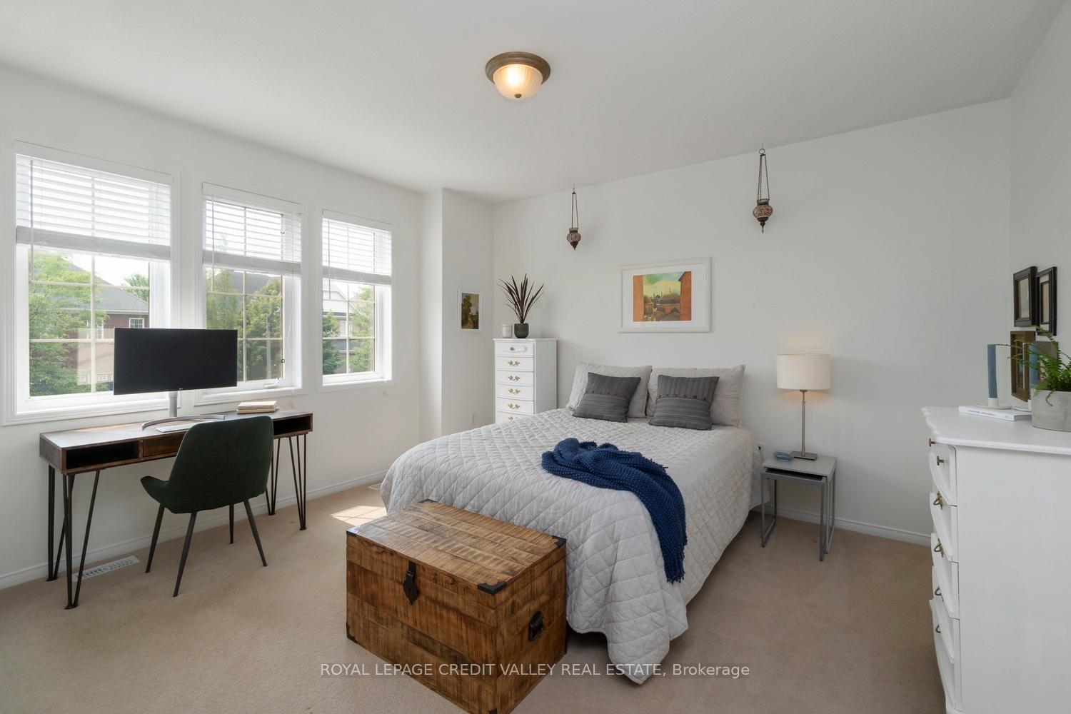 Photo 19 of 1789 Badgley Drive, Oshawa, Taunton — HOMEH