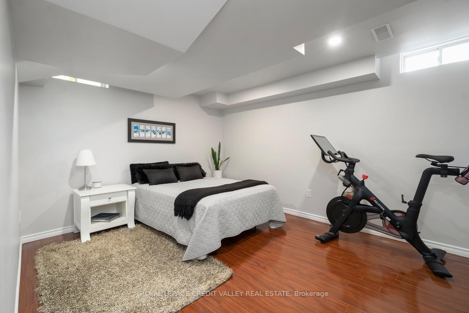 Photo 23 of 1789 Badgley Drive, Oshawa, Taunton — HOMEH