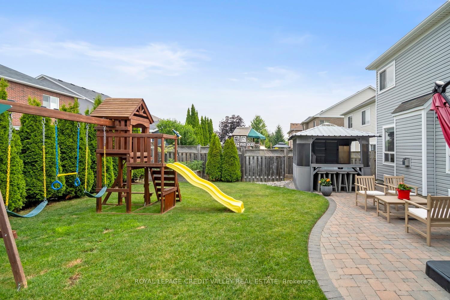 Photo 38 of 1789 Badgley Drive, Oshawa, Taunton — HOMEH