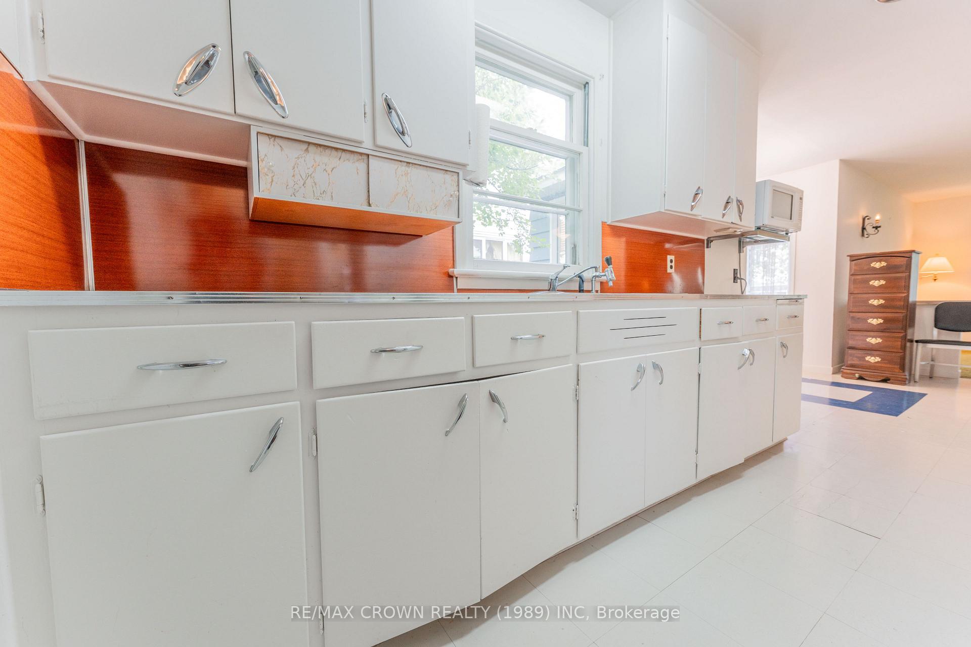 Photo 9 of 21 Cherry Avenue, Kapuskasing — HOMEH
