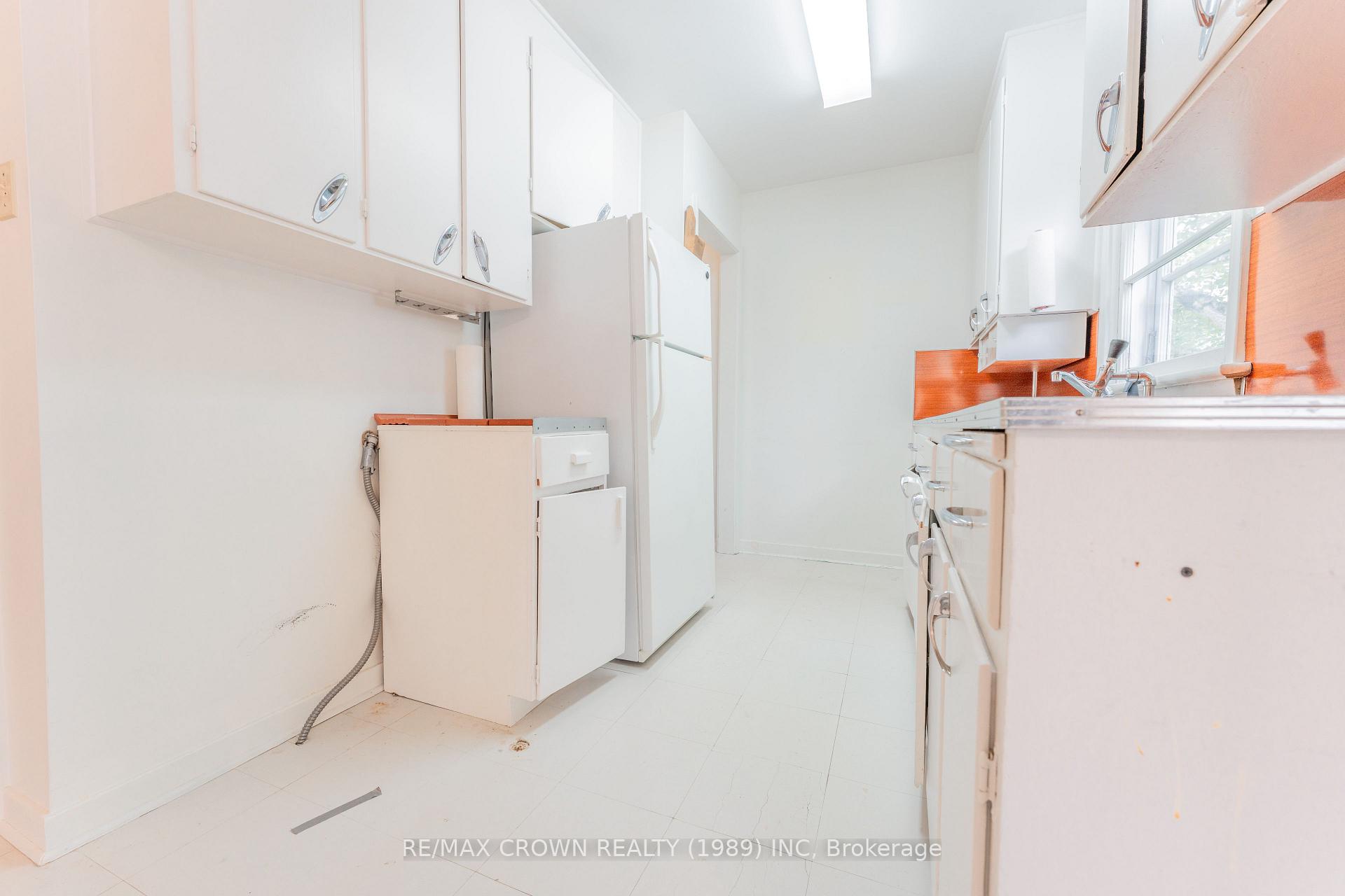 Photo 3 of 21 Cherry Avenue, Kapuskasing — HOMEH