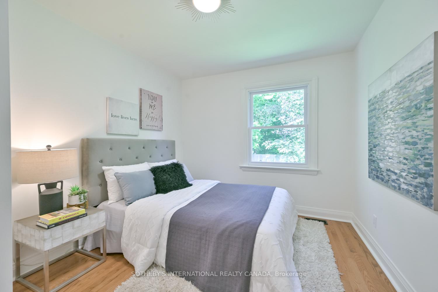 Photo 15 of 32 Davies Crescent, Toronto, East York — HOMEH