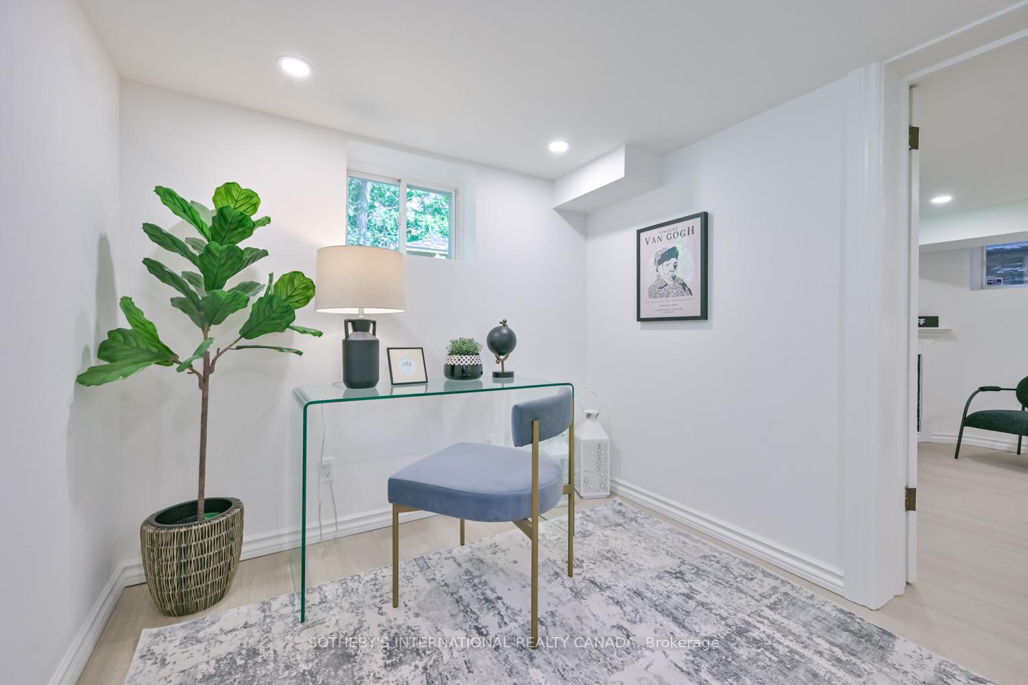 Photo 19 of 32 Davies Crescent, Toronto, East York — HOMEH