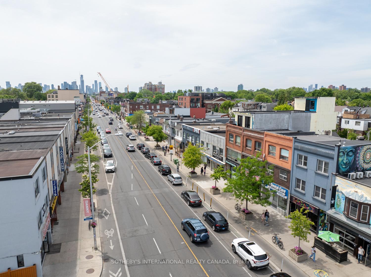 Photo 34 of 32 Davies Crescent, Toronto, East York — HOMEH