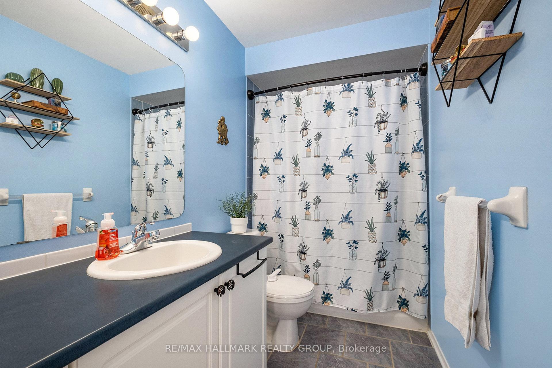 Photo 20 of 182 Willow Creek Circle, Ottawa, Barrhaven - Strandherd — HOMEH
