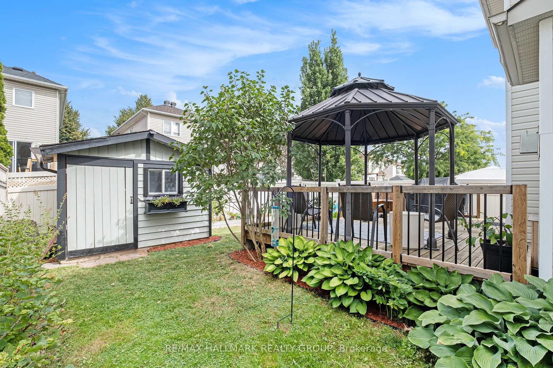 Photo 23 of 182 Willow Creek Circle, Ottawa, Barrhaven - Strandherd — HOMEH