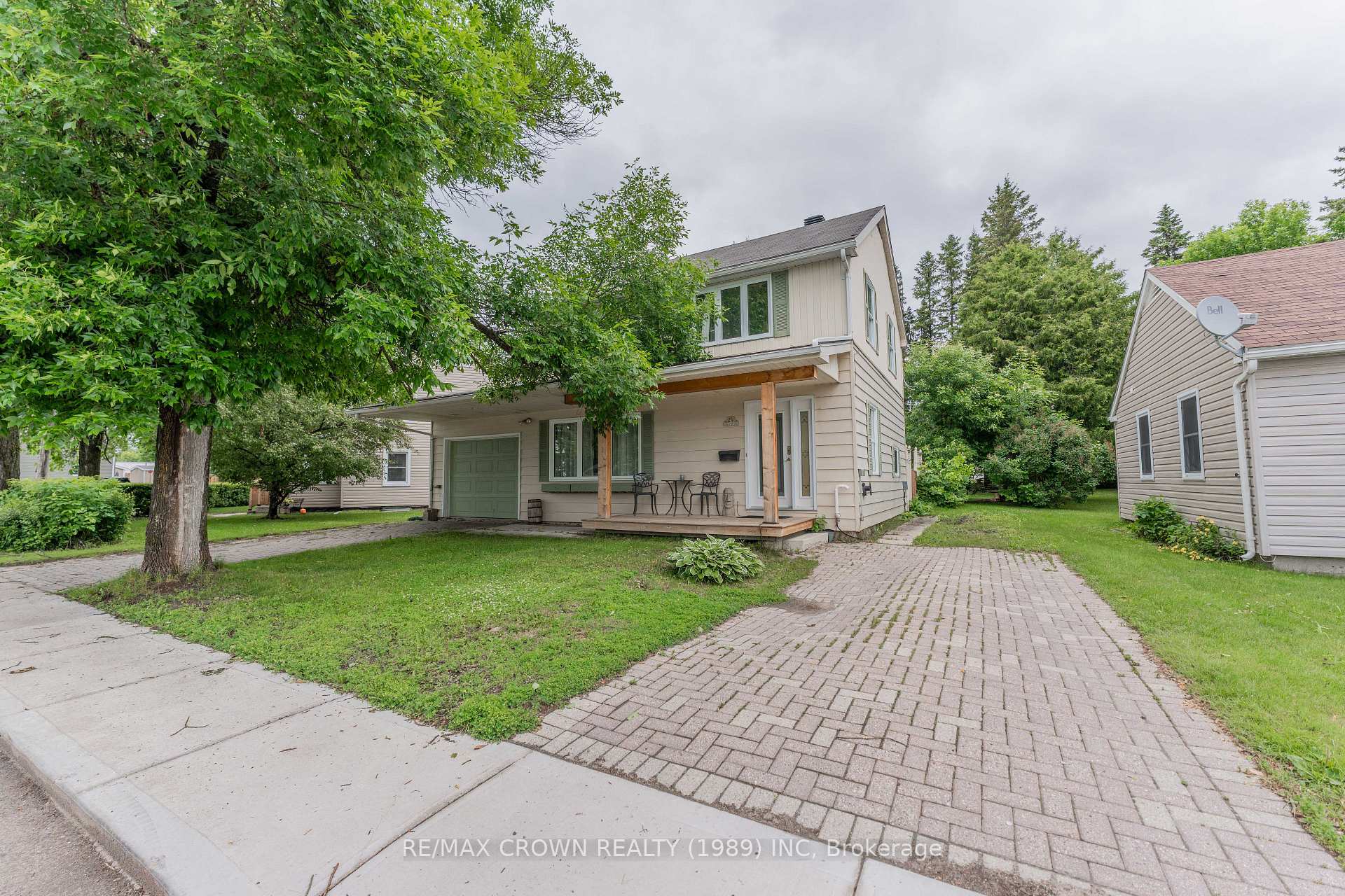 Photo 1 of 122 Riverside Drive, Kapuskasing — HOMEH