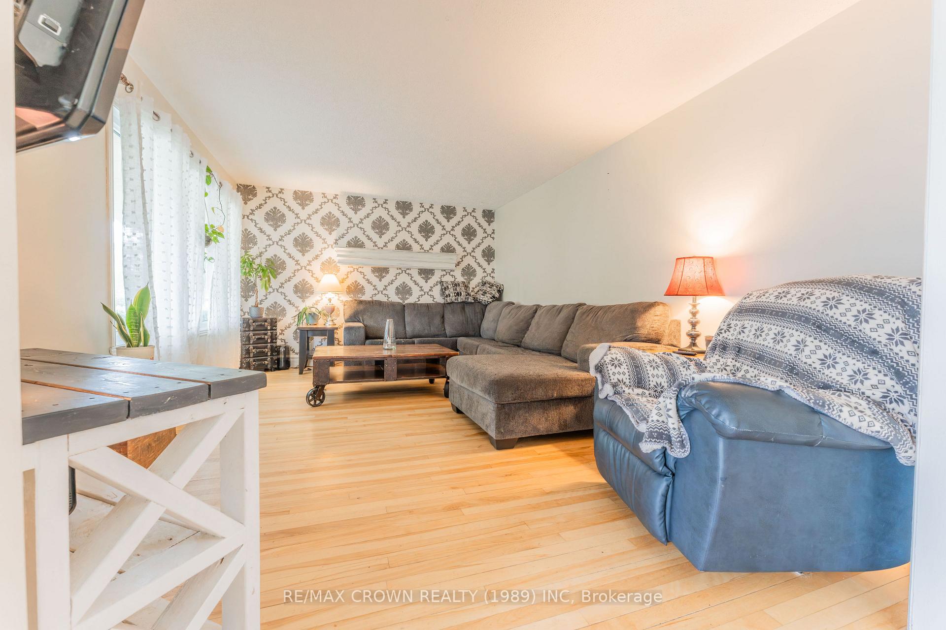 Photo 34 of 122 Riverside Drive, Kapuskasing — HOMEH