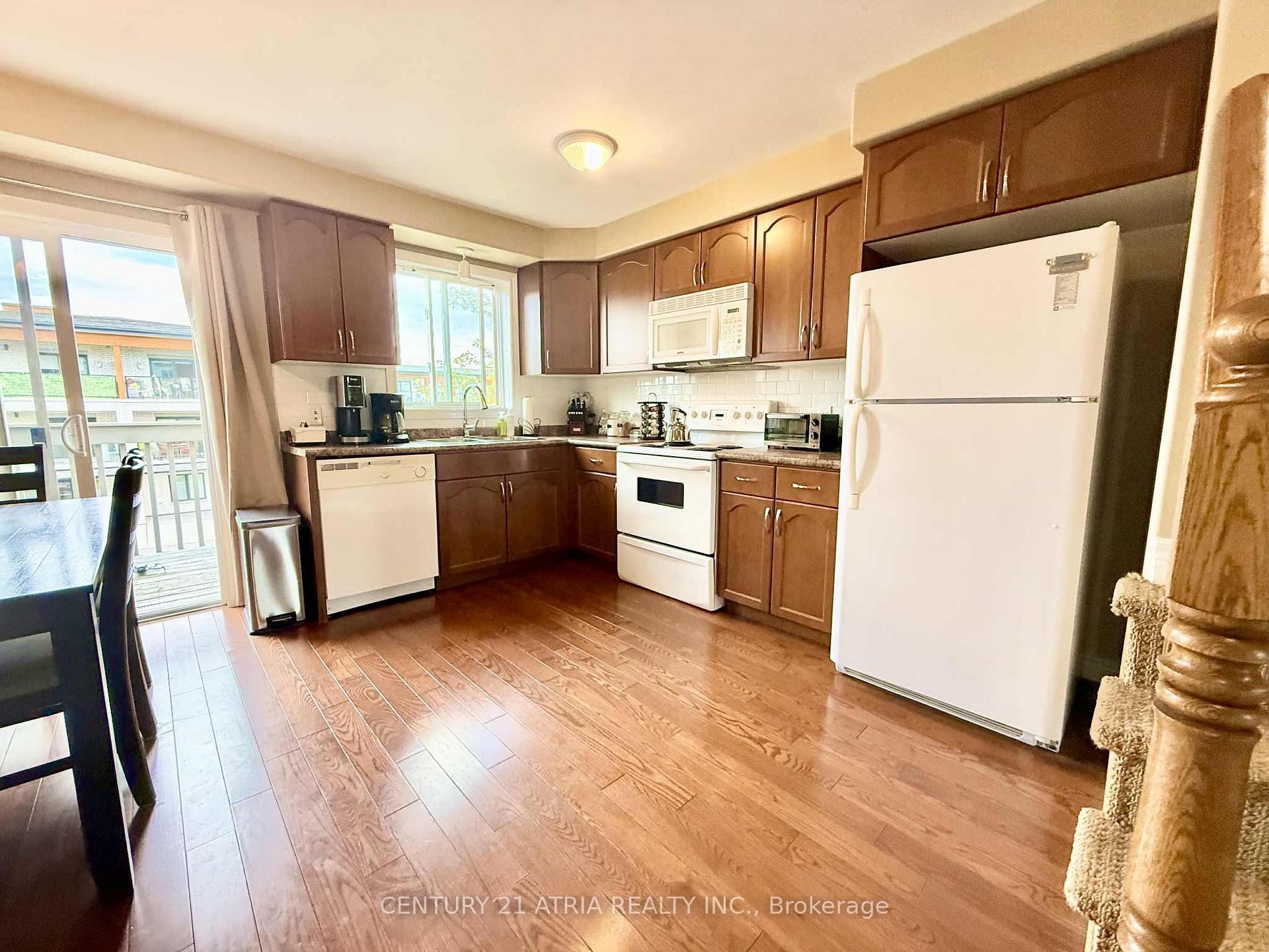 Photo 9 of Unit 31, 25 Viking Drive, Hamilton, Binbrook — HOMEH