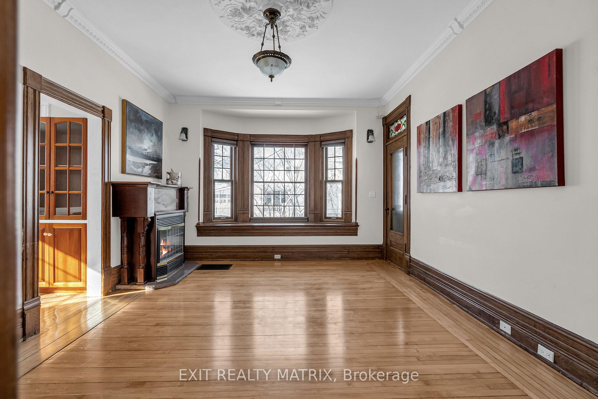 Photo 9 of 94 King Street, North Dundas, Chesterville — HOMEH