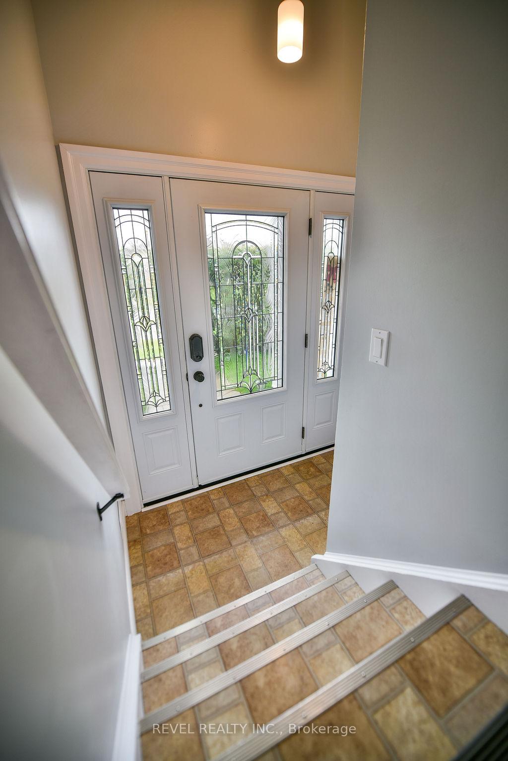 Photo 35 of 545 Lonergan Boulevard, Timmins, TNW - Riverpark — HOMEH