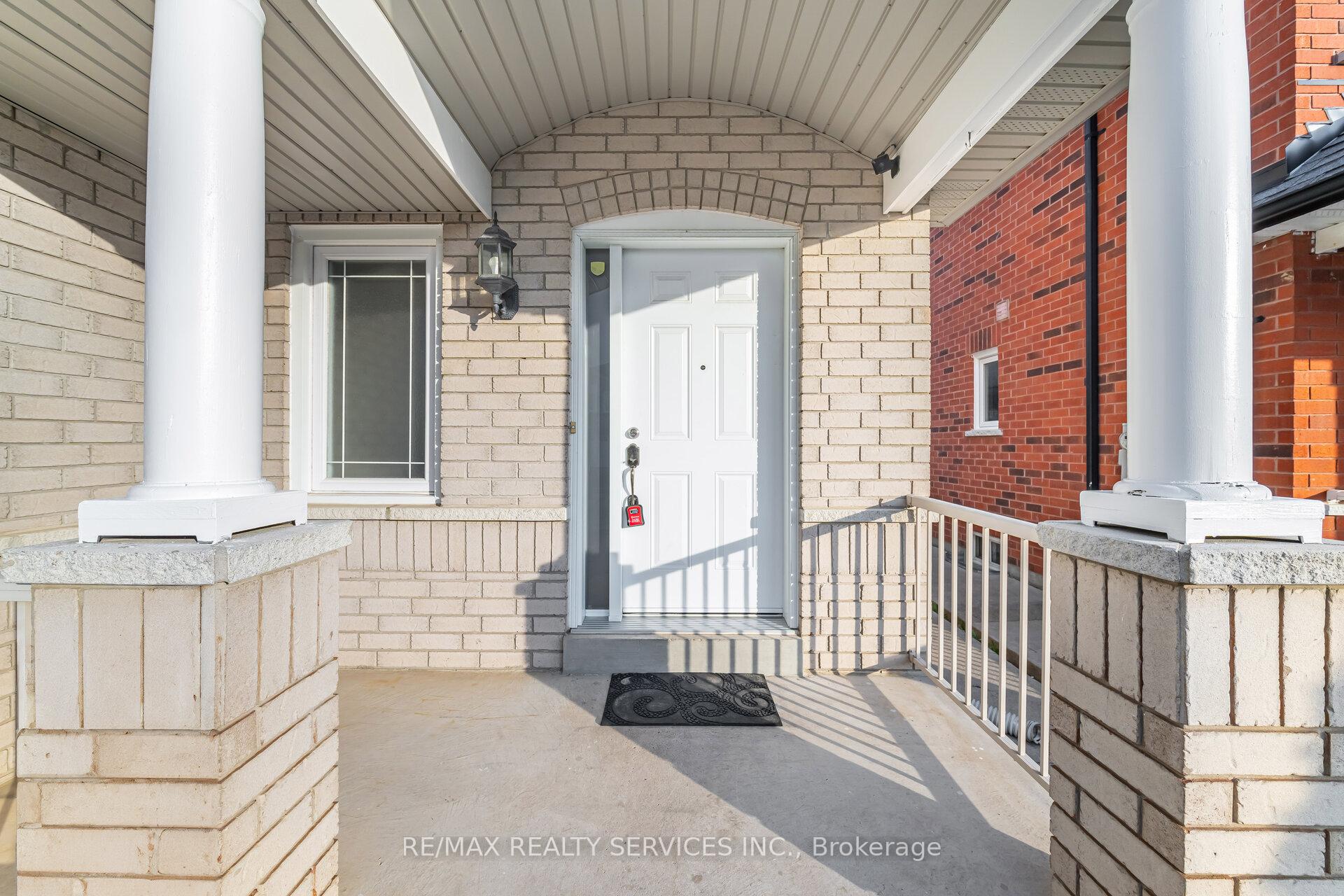 Photo 6 of 56 Loons Call Crescent, Brampton, Sandringham-Wellington — HOMEH