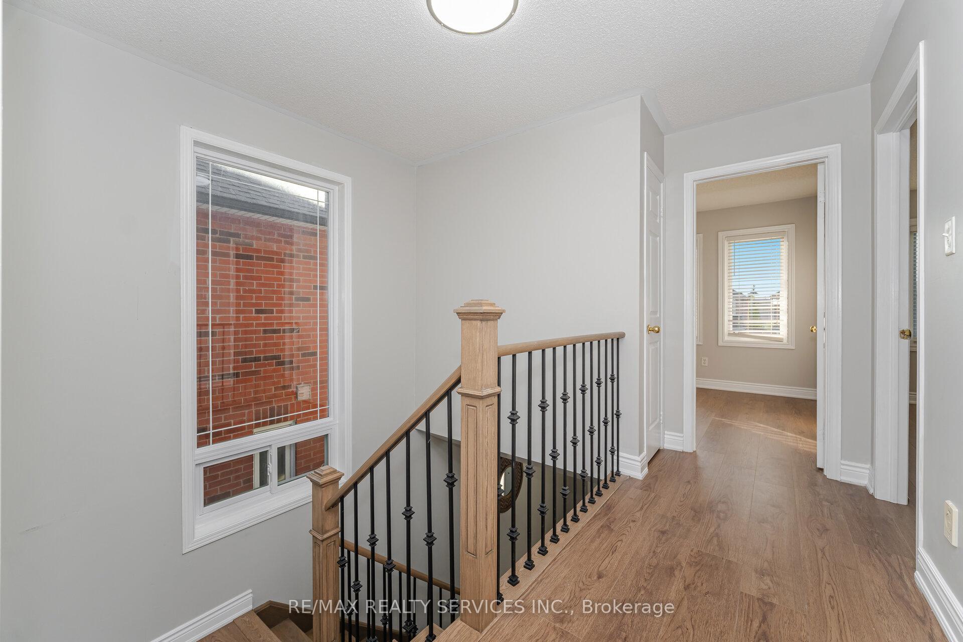 Photo 26 of 56 Loons Call Crescent, Brampton, Sandringham-Wellington — HOMEH