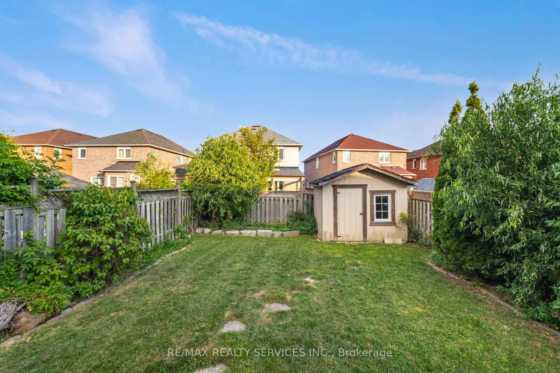 Photo 43 of 56 Loons Call Crescent, Brampton, Sandringham-Wellington — HOMEH