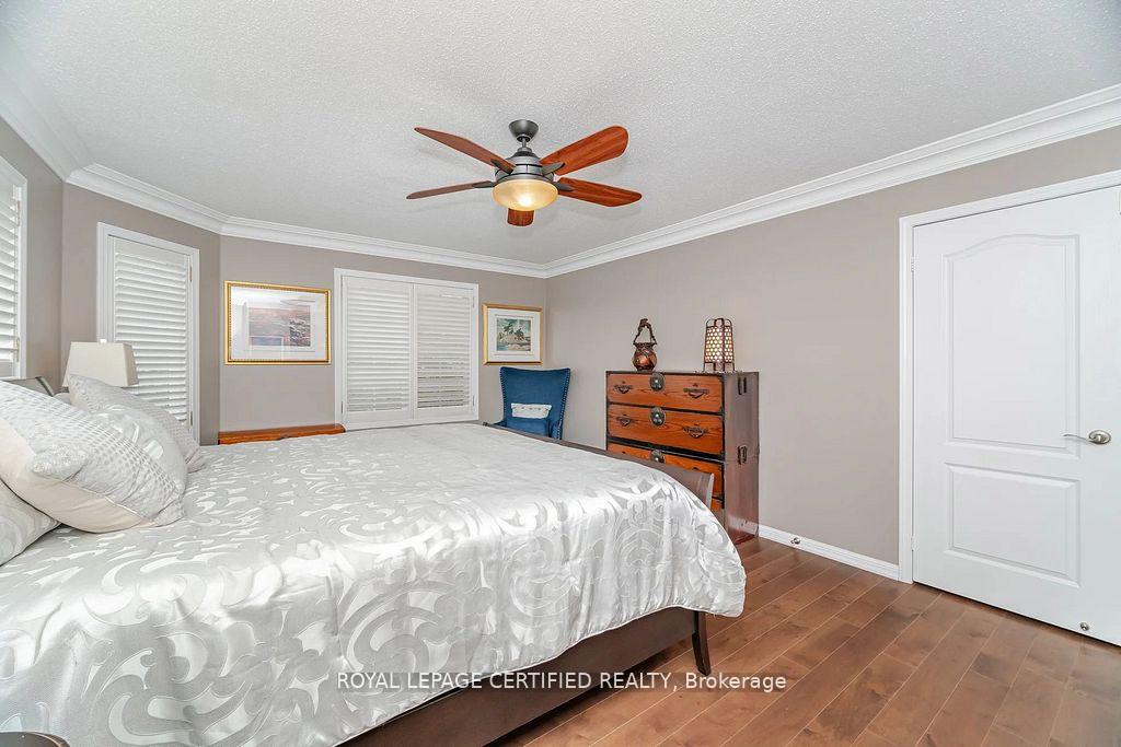 Photo 16 of 950 Fourth Line, Milton, Beaty — HOMEH