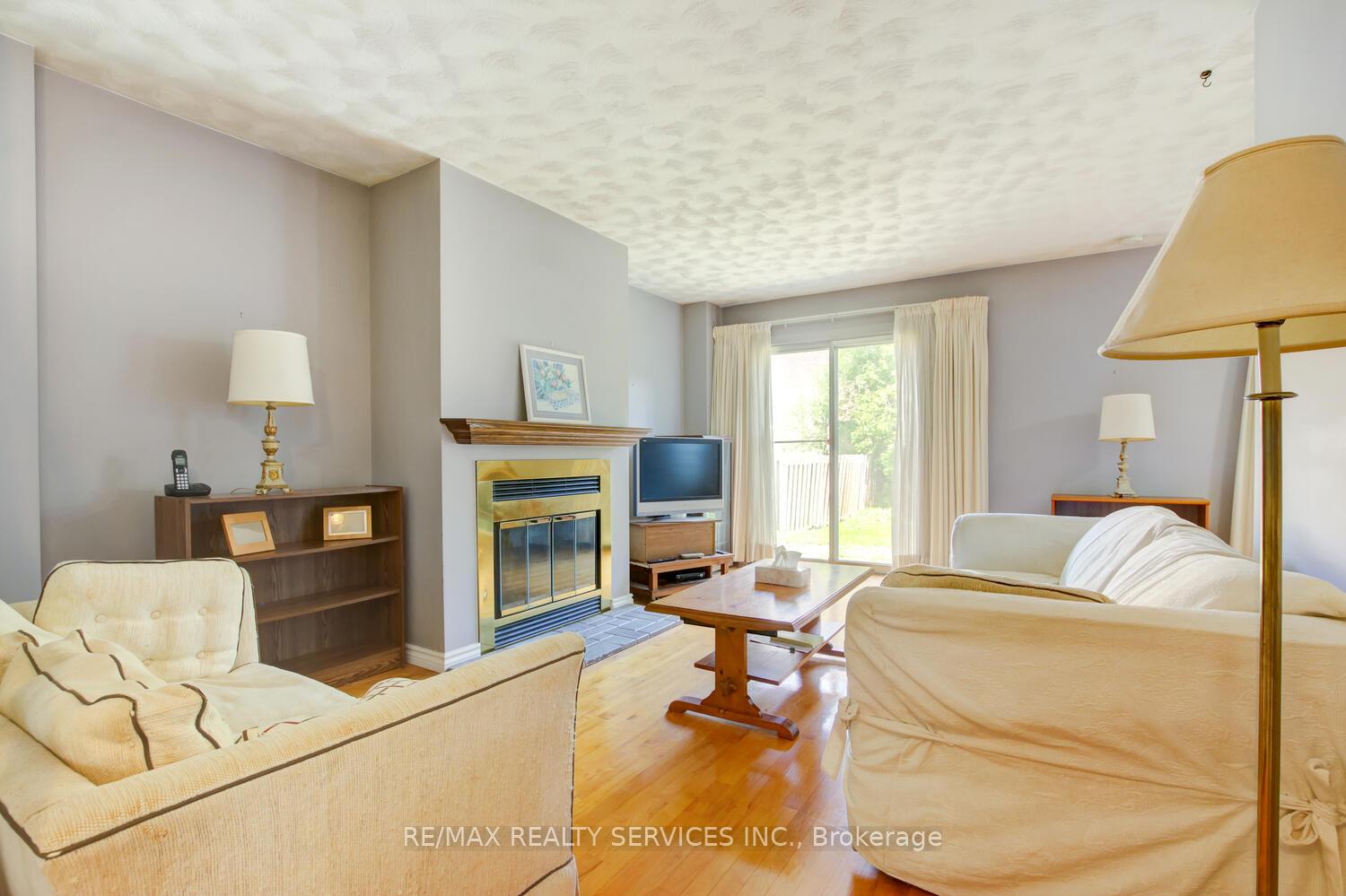 Photo 16 of 6 Wesmorland Avenue, Brampton, Heart Lake West — HOMEH