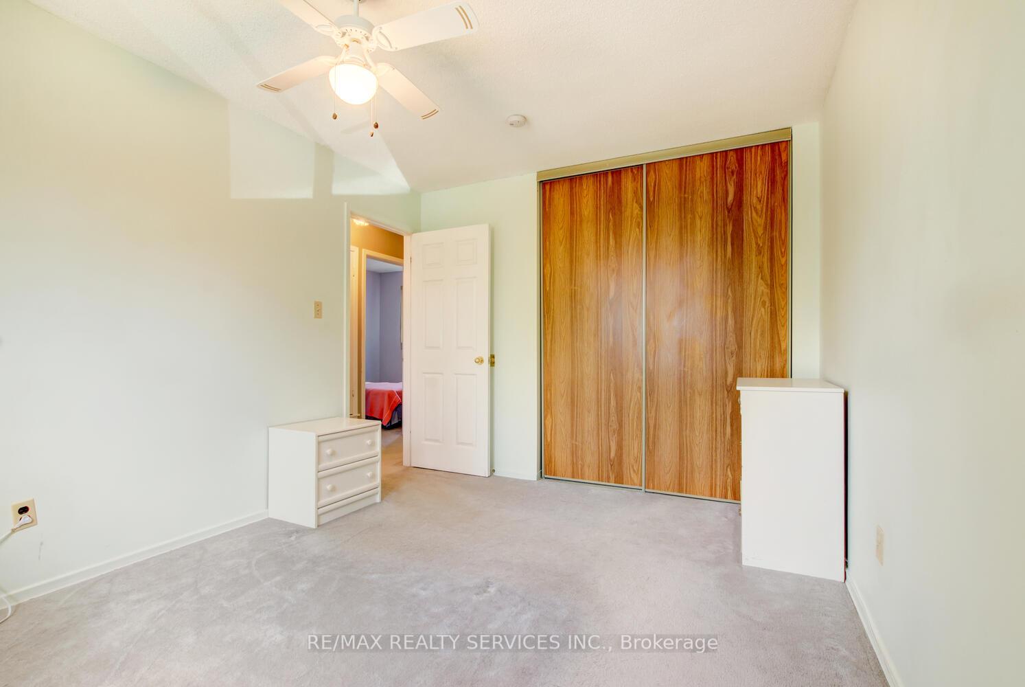 Photo 34 of 6 Wesmorland Avenue, Brampton, Heart Lake West — HOMEH
