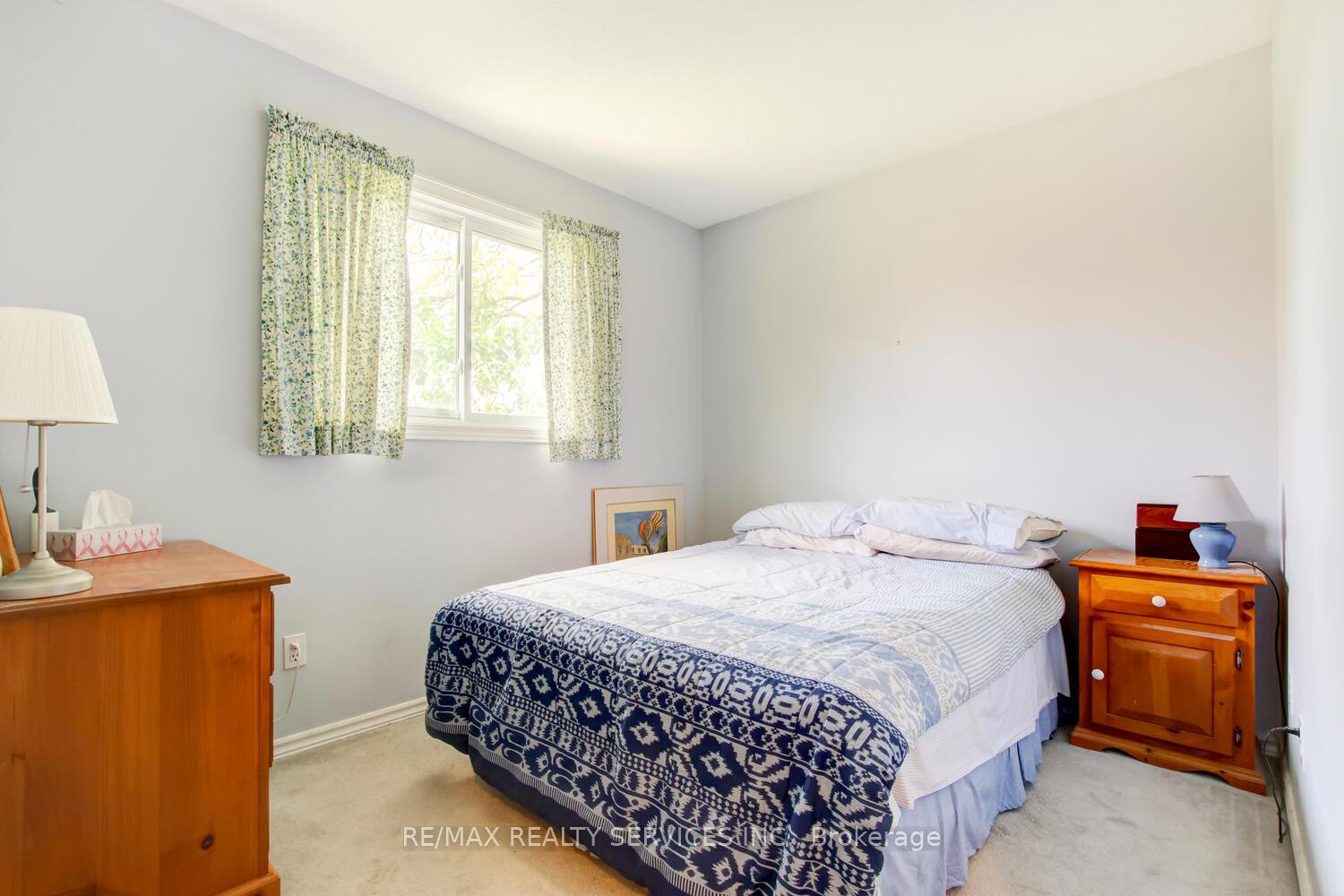Photo 19 of 6 Wesmorland Avenue, Brampton, Heart Lake West — HOMEH