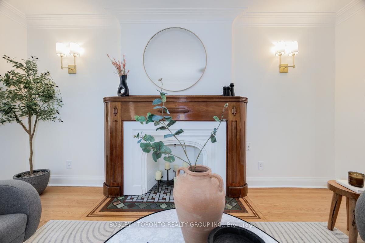 Photo 8 of 7 Crestland Avenue, Toronto, Danforth Village-East York — HOMEH