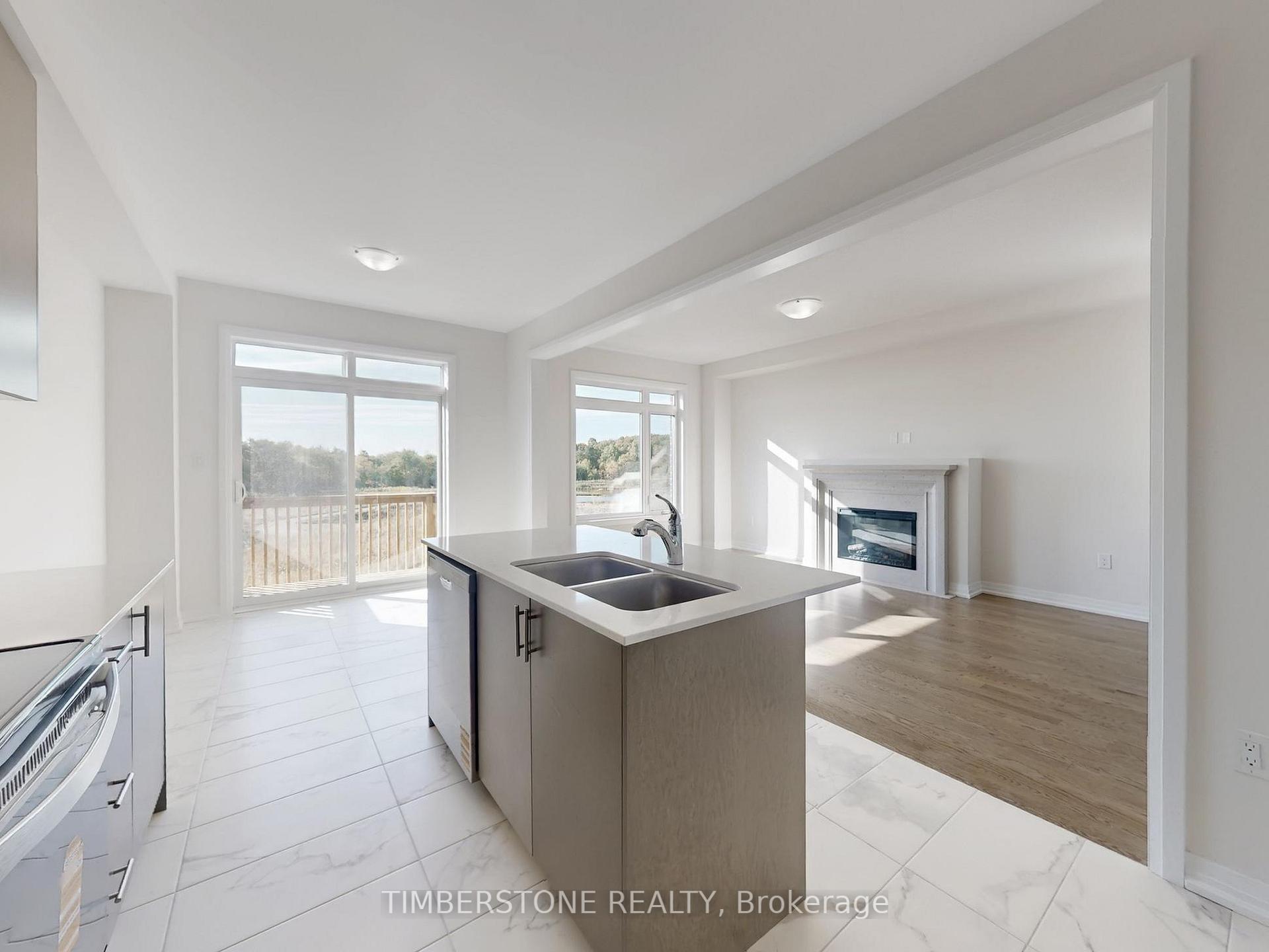 Photo 8 of 1119 Zircon Manor, Pickering, Rural Pickering — HOMEH