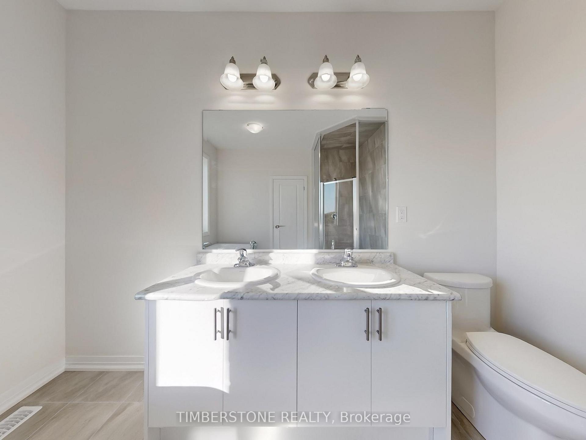 Photo 21 of 1119 Zircon Manor, Pickering, Rural Pickering — HOMEH