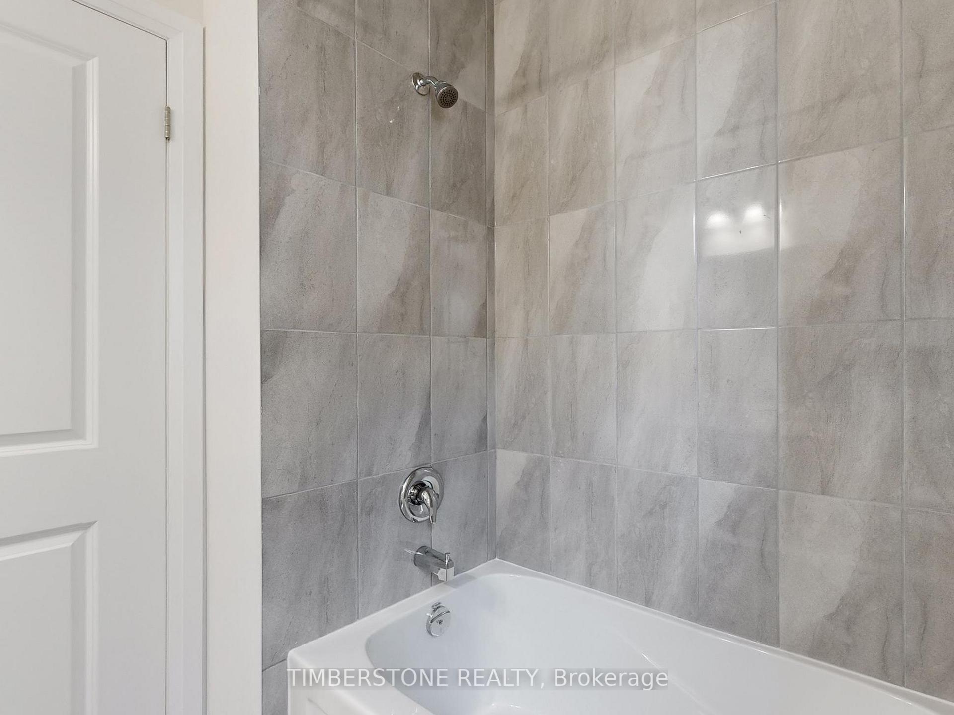 Photo 26 of 1119 Zircon Manor, Pickering, Rural Pickering — HOMEH