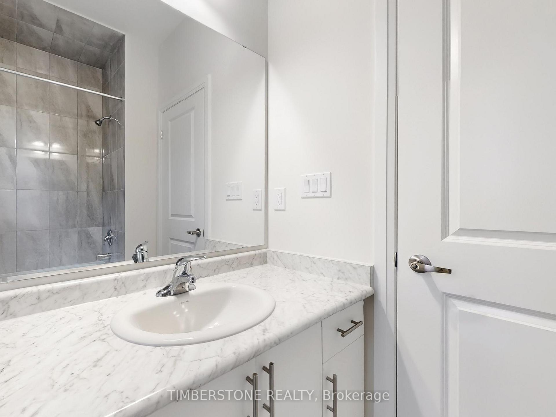 Photo 37 of 1119 Zircon Manor, Pickering, Rural Pickering — HOMEH