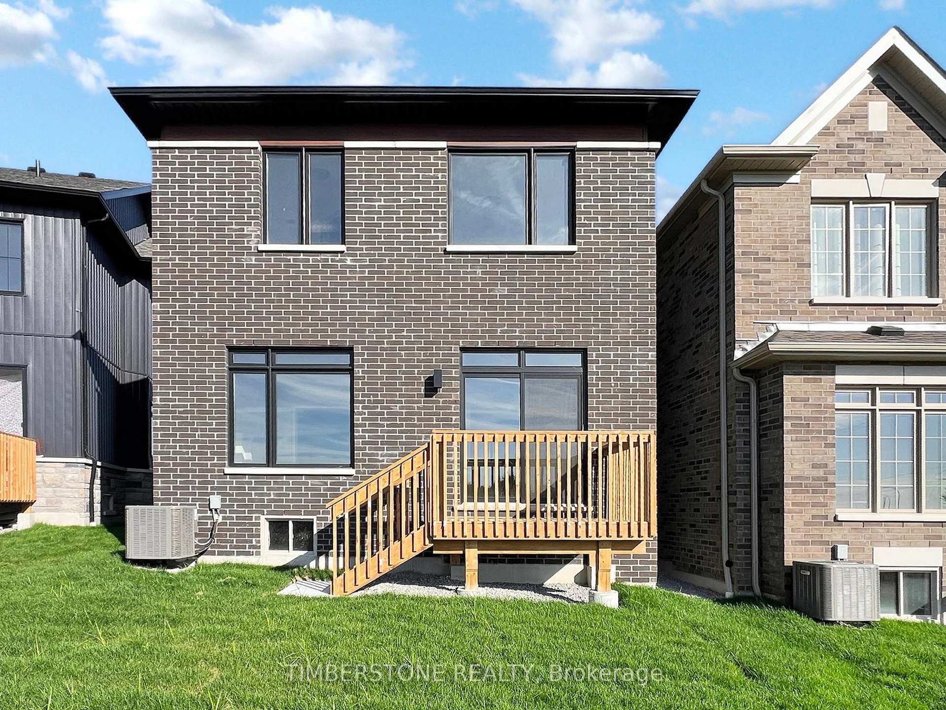 Photo 35 of 1119 Zircon Manor, Pickering, Rural Pickering — HOMEH
