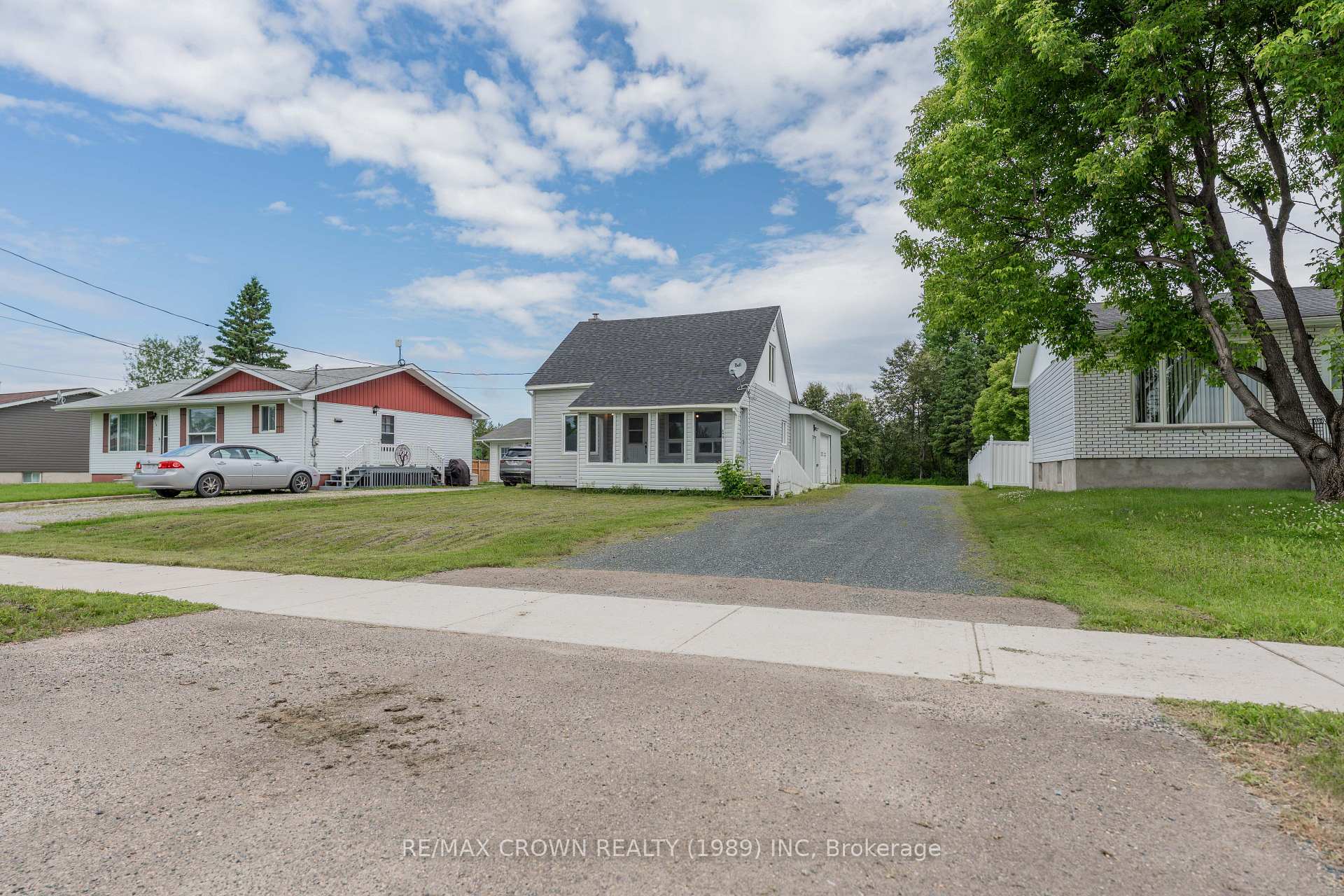 Photo 5 of 340 Main Street, Smooth Rock Falls, SRF — HOMEH