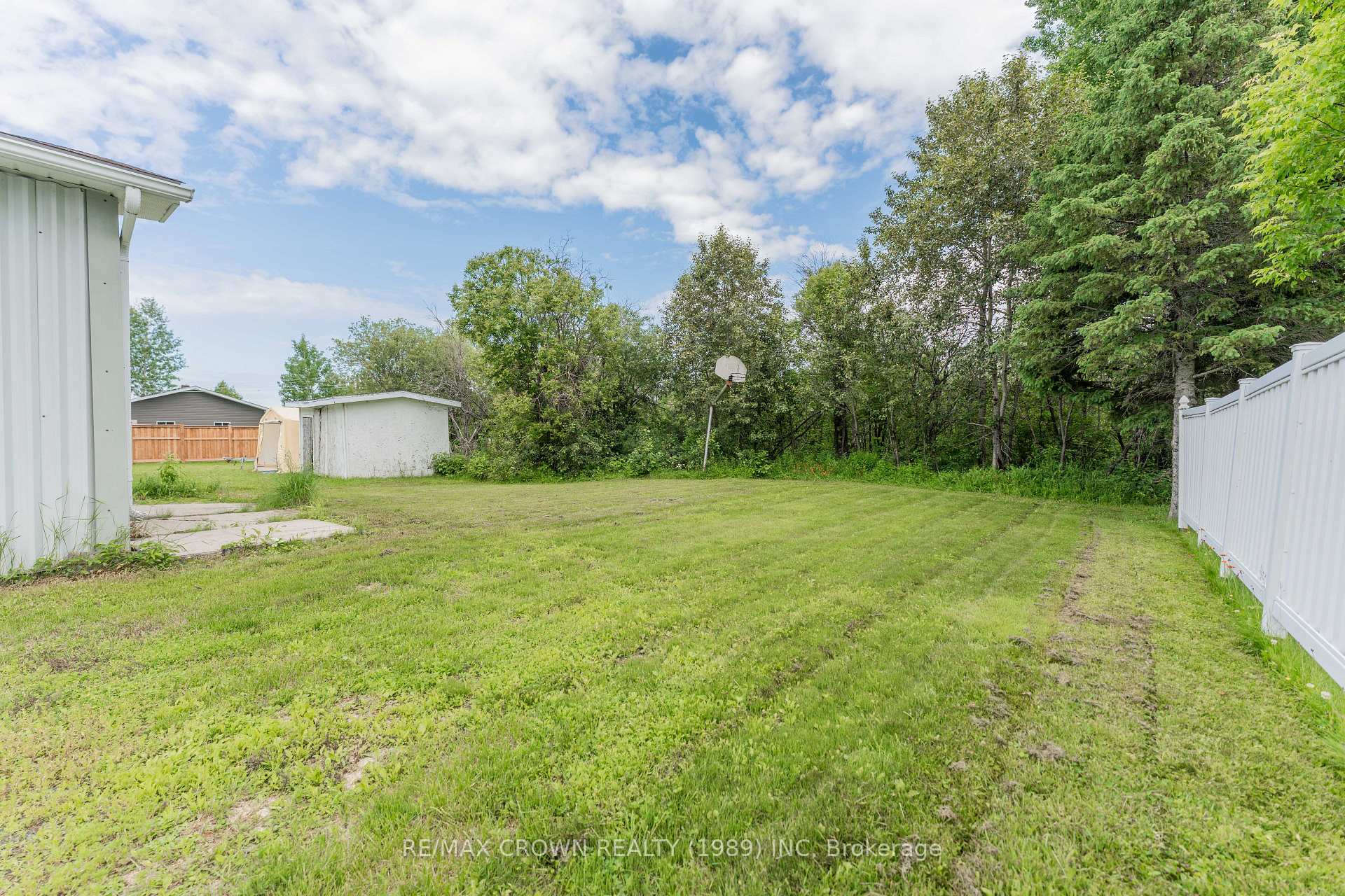 Photo 2 of 340 Main Street, Smooth Rock Falls, SRF — HOMEH
