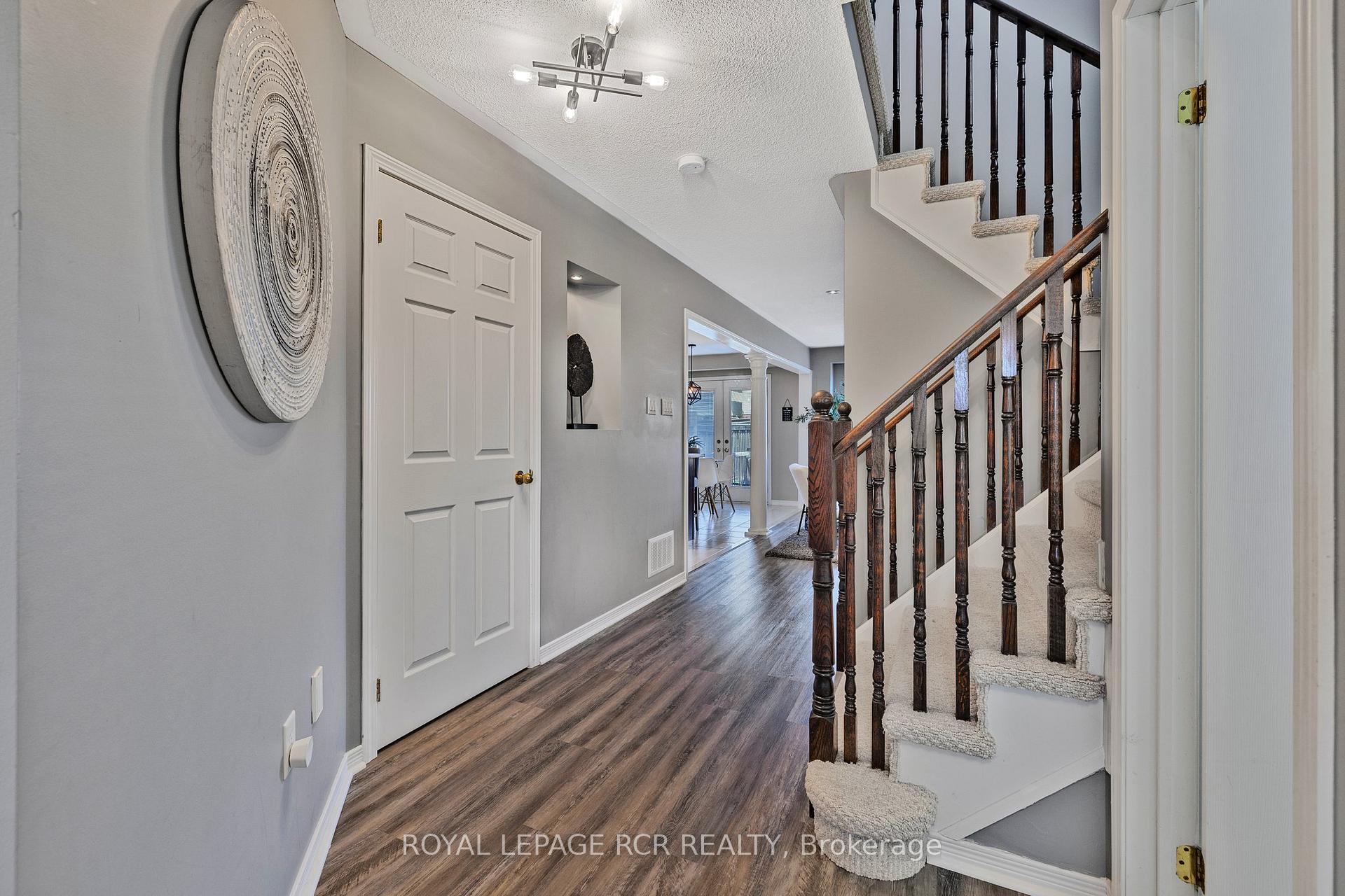 Photo 6 of 171 Swindells Street, Clarington, Bowmanville — HOMEH
