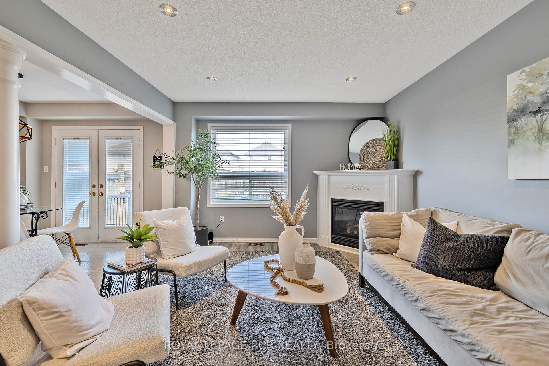 Photo 10 of 171 Swindells Street, Clarington, Bowmanville — HOMEH