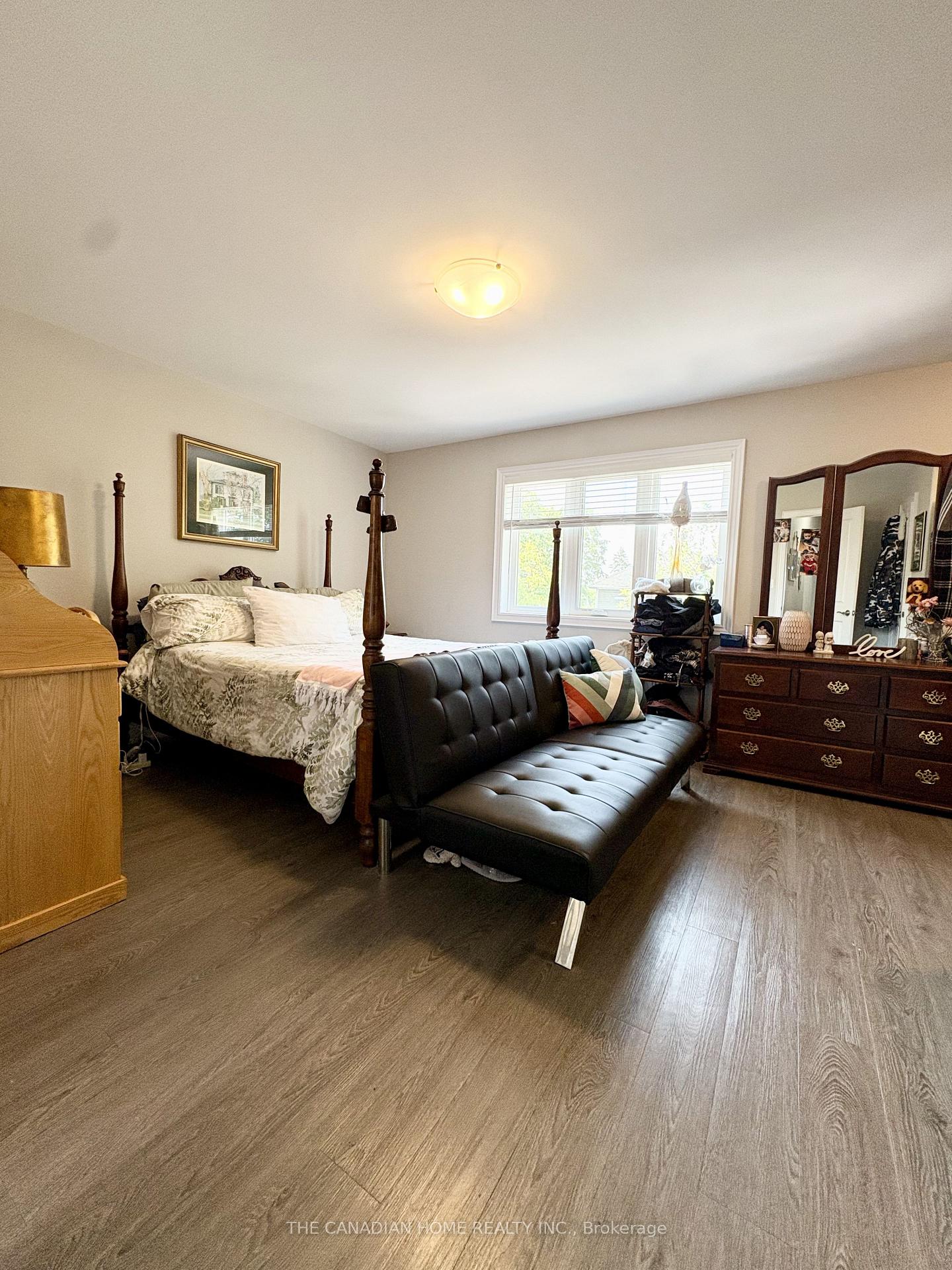 Photo 9 of 9 Patricia Street, Thorold, Thorold Downtown — HOMEH