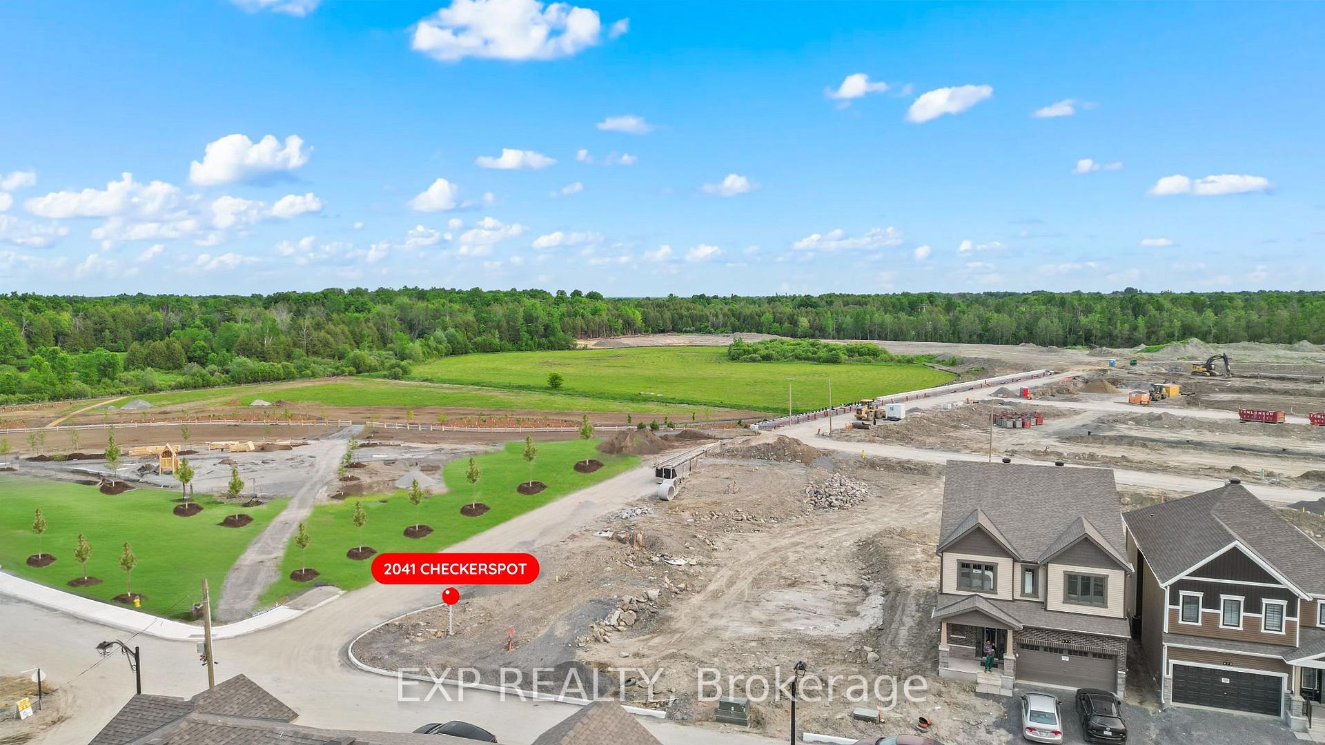 Photo 5 of 2041 Checkerspot Avenue, Ottawa, Goulbourn Twp From Franktown Rd/South To Rideau — HOMEH