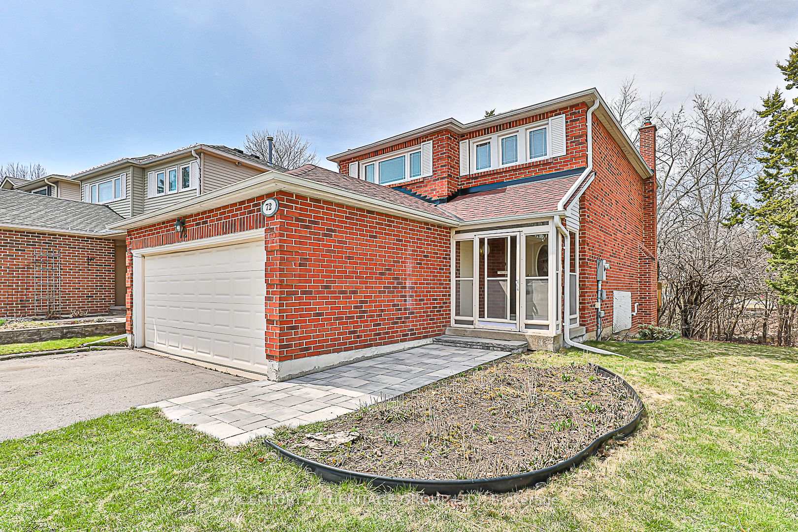 Photo 4 of 72 Seaton Drive, Aurora, Aurora Highlands — HOMEH
