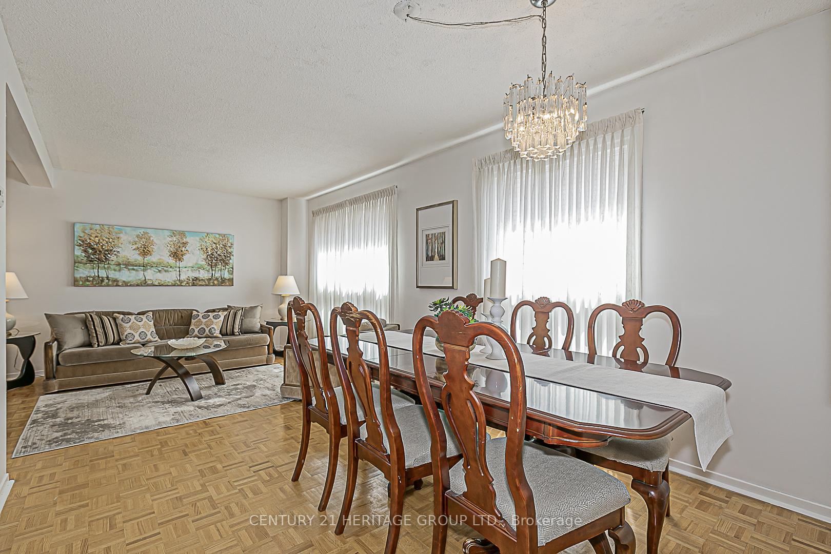 Photo 8 of 72 Seaton Drive, Aurora, Aurora Highlands — HOMEH