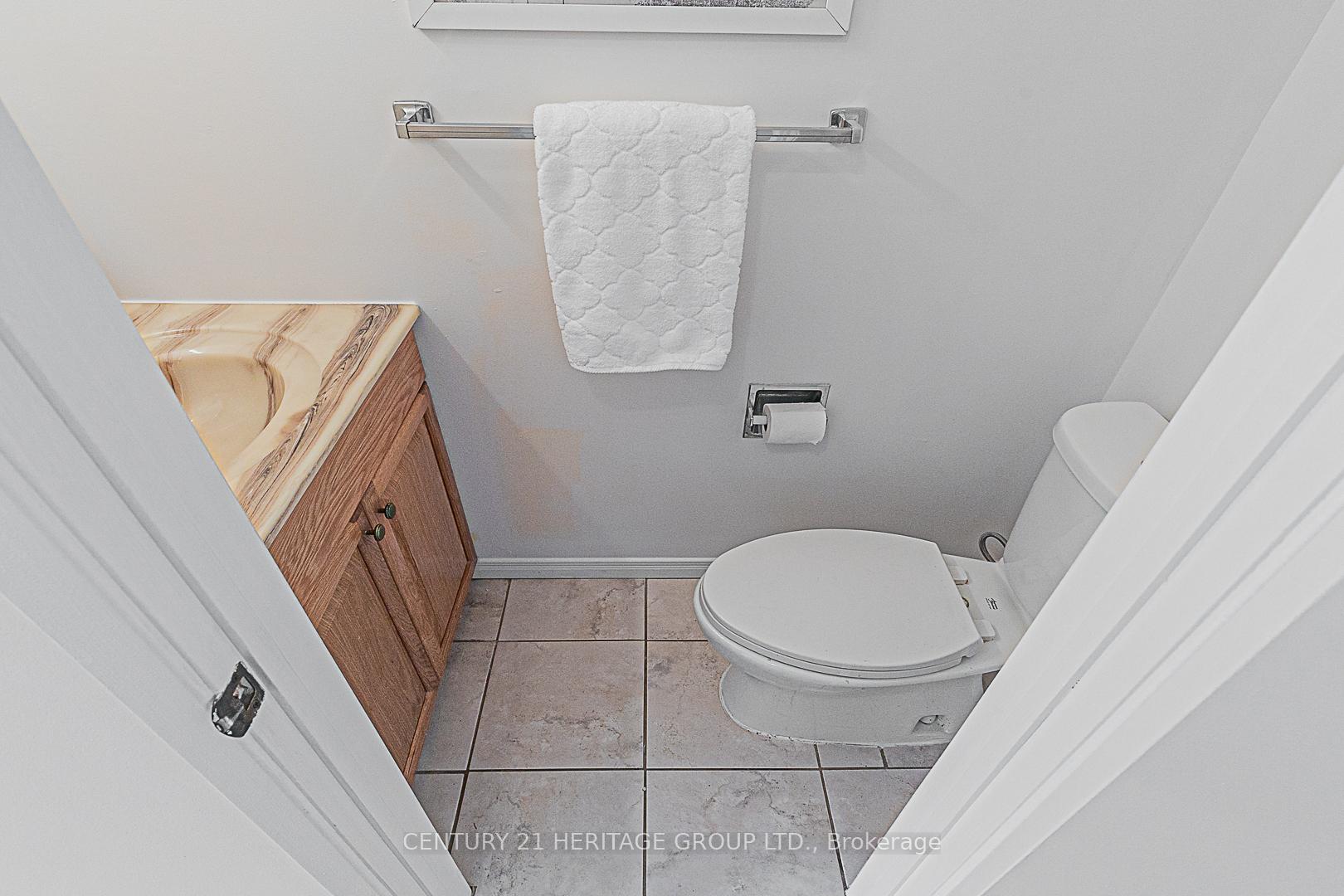 Photo 27 of 72 Seaton Drive, Aurora, Aurora Highlands — HOMEH