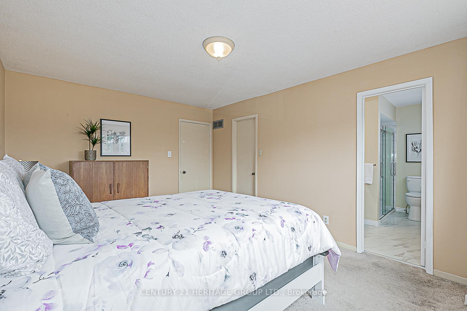 Photo 37 of 72 Seaton Drive, Aurora, Aurora Highlands — HOMEH
