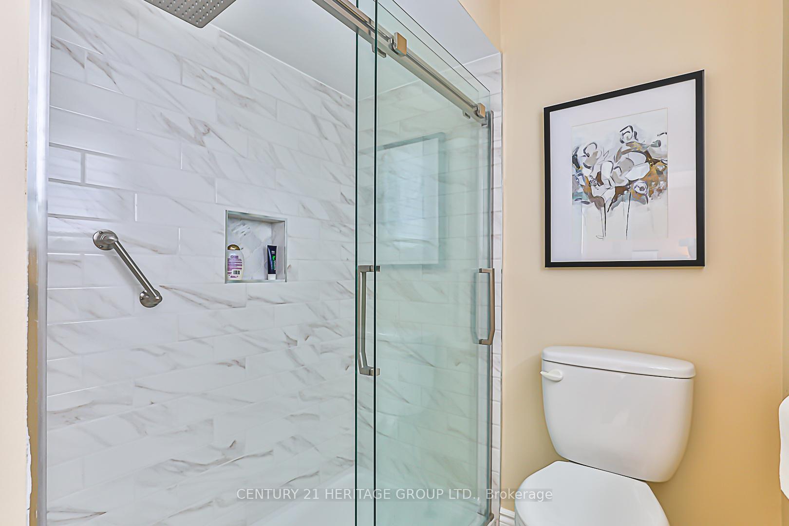 Photo 19 of 72 Seaton Drive, Aurora, Aurora Highlands — HOMEH