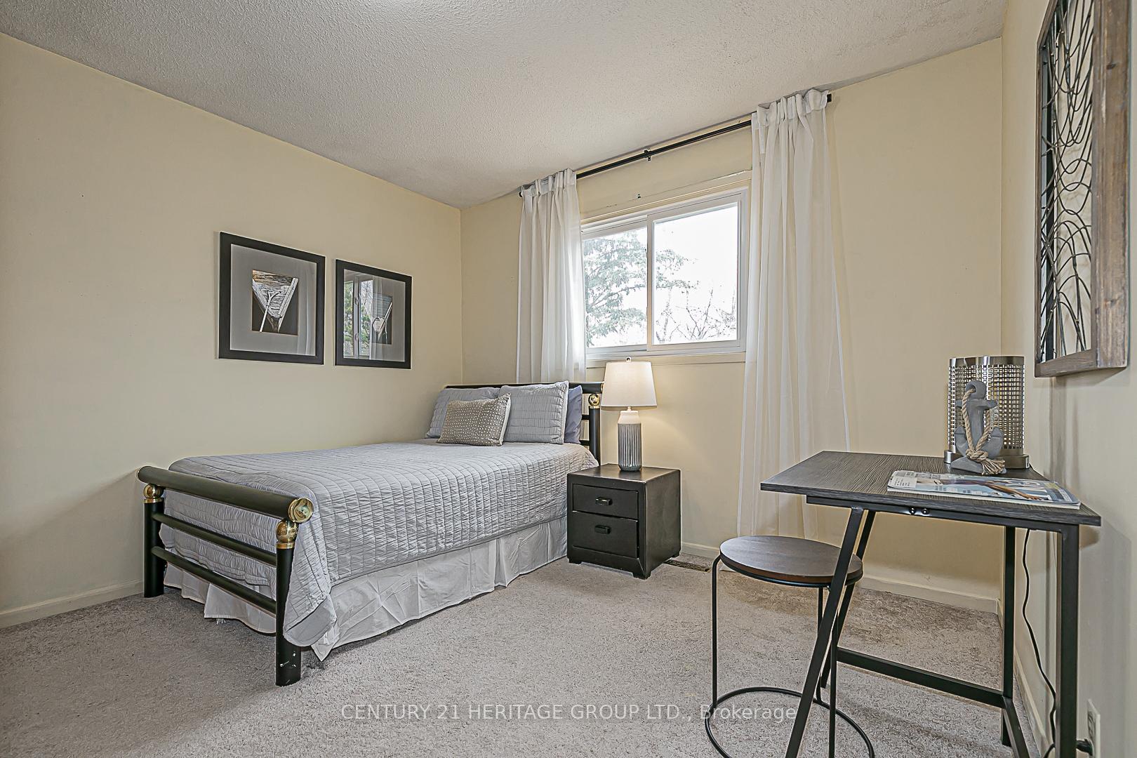 Photo 35 of 72 Seaton Drive, Aurora, Aurora Highlands — HOMEH