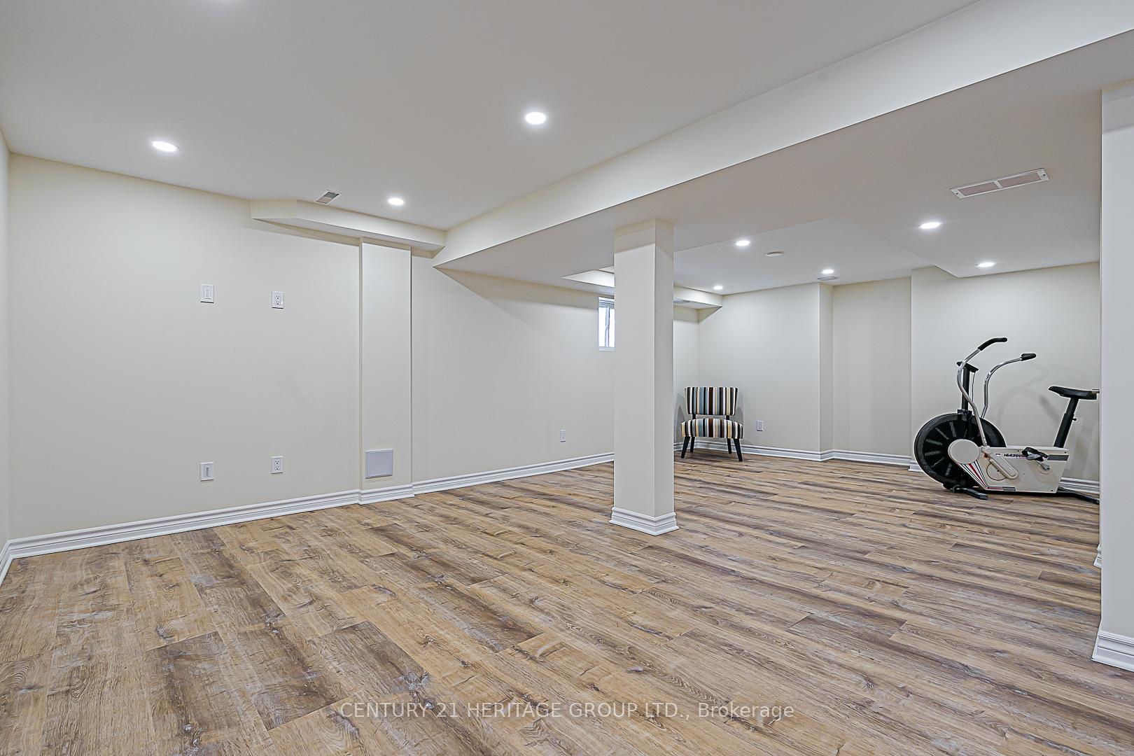 Photo 29 of 72 Seaton Drive, Aurora, Aurora Highlands — HOMEH