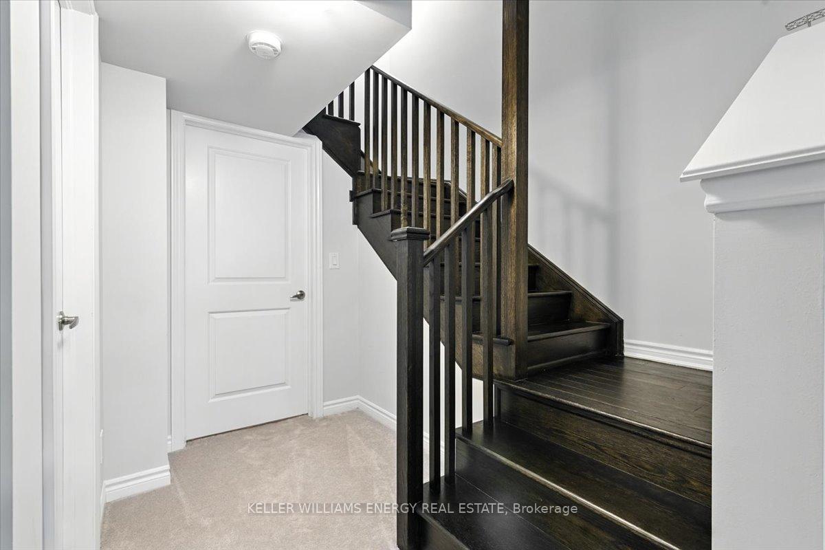 Photo 31 of 6 Marlborough Street, Whitby, Rolling Acres — HOMEH