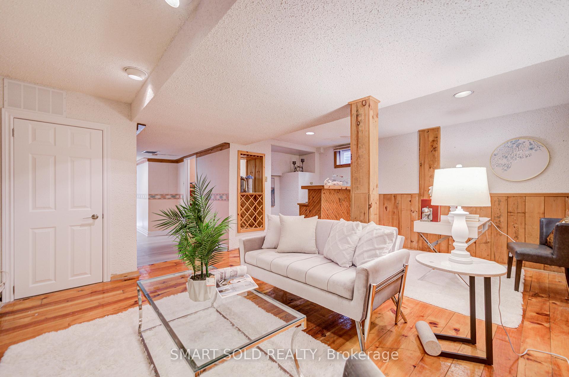 Photo 27 of 61 Stockbridge Crescent, Ajax, Central West — HOMEH
