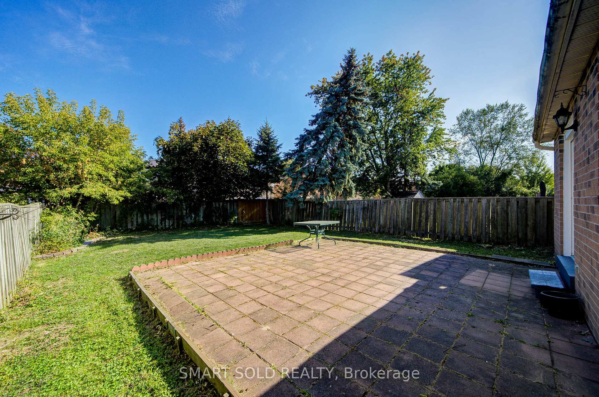 Photo 30 of 61 Stockbridge Crescent, Ajax, Central West — HOMEH