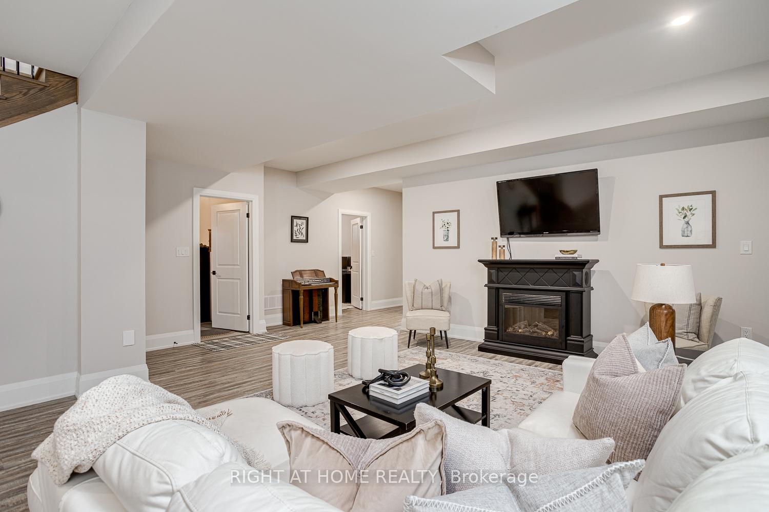 Photo 32 of 3307 Trulls Road, Clarington, Courtice — HOMEH