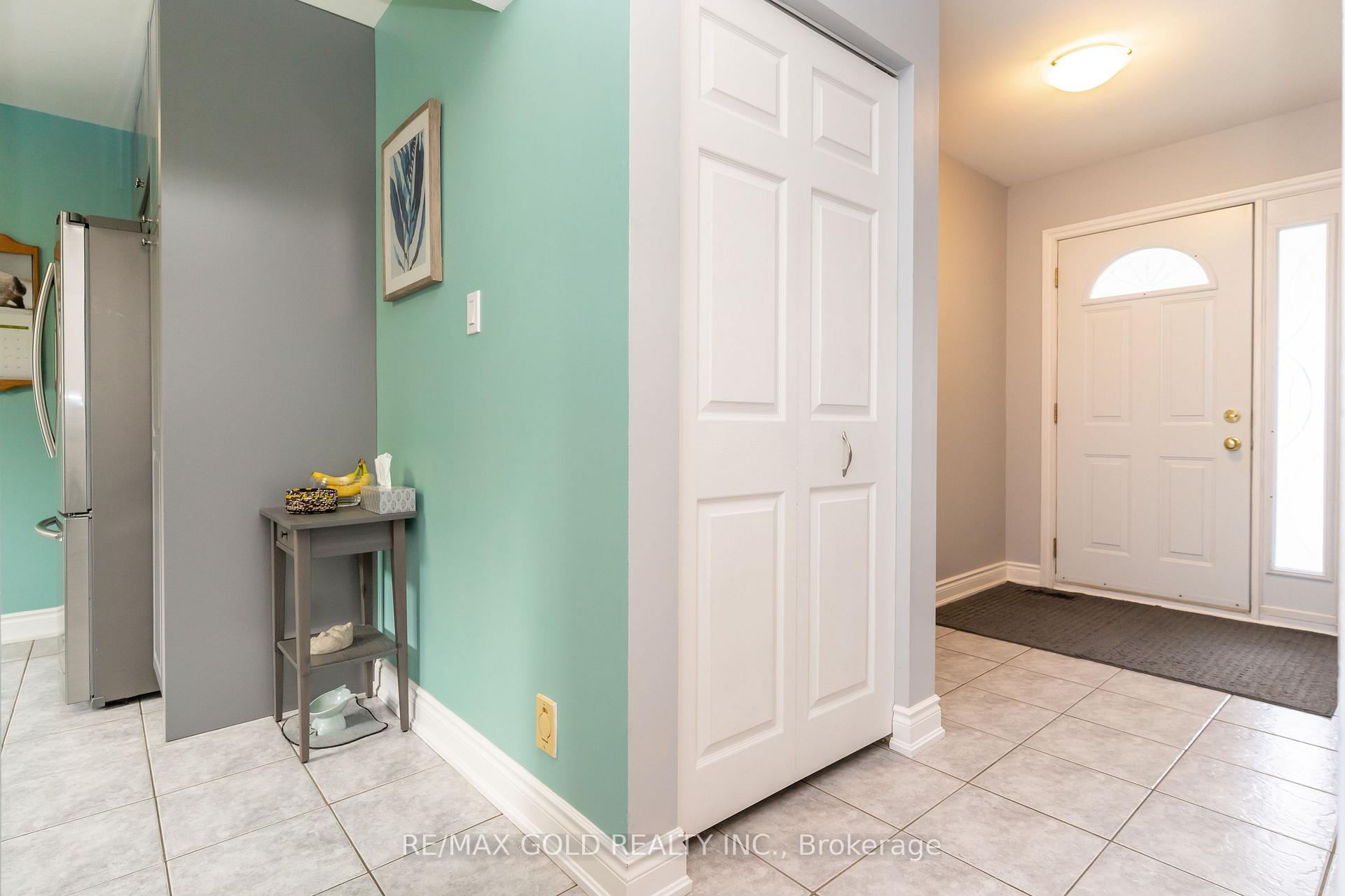 Photo 11 of 12 Dunblaine Crescent, Brampton, Southgate — HOMEH