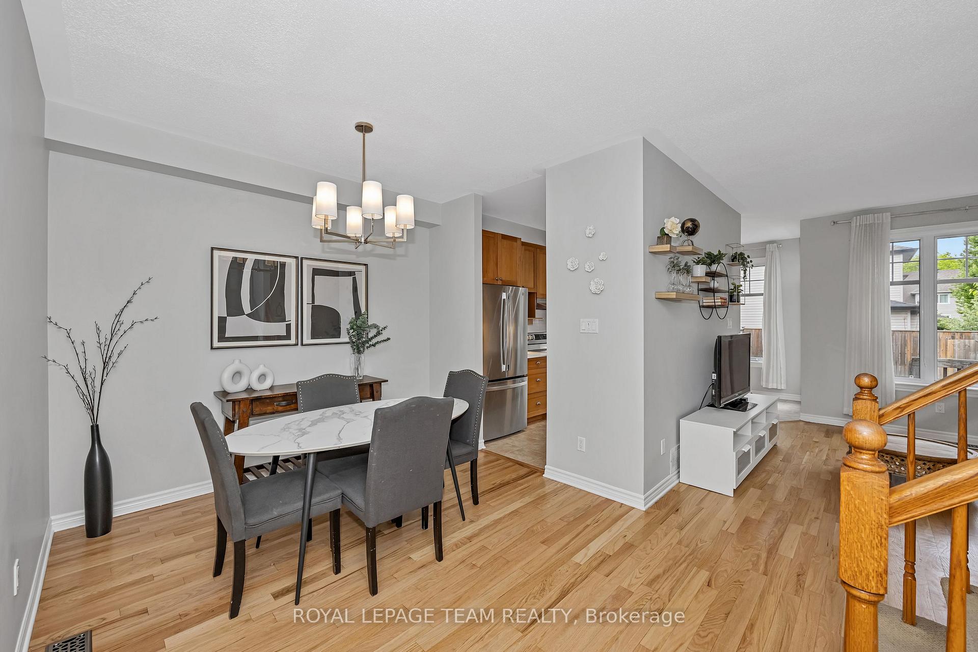 Photo 7 of 91 Whetstone Crescent, Ottawa, Barrhaven East — HOMEH