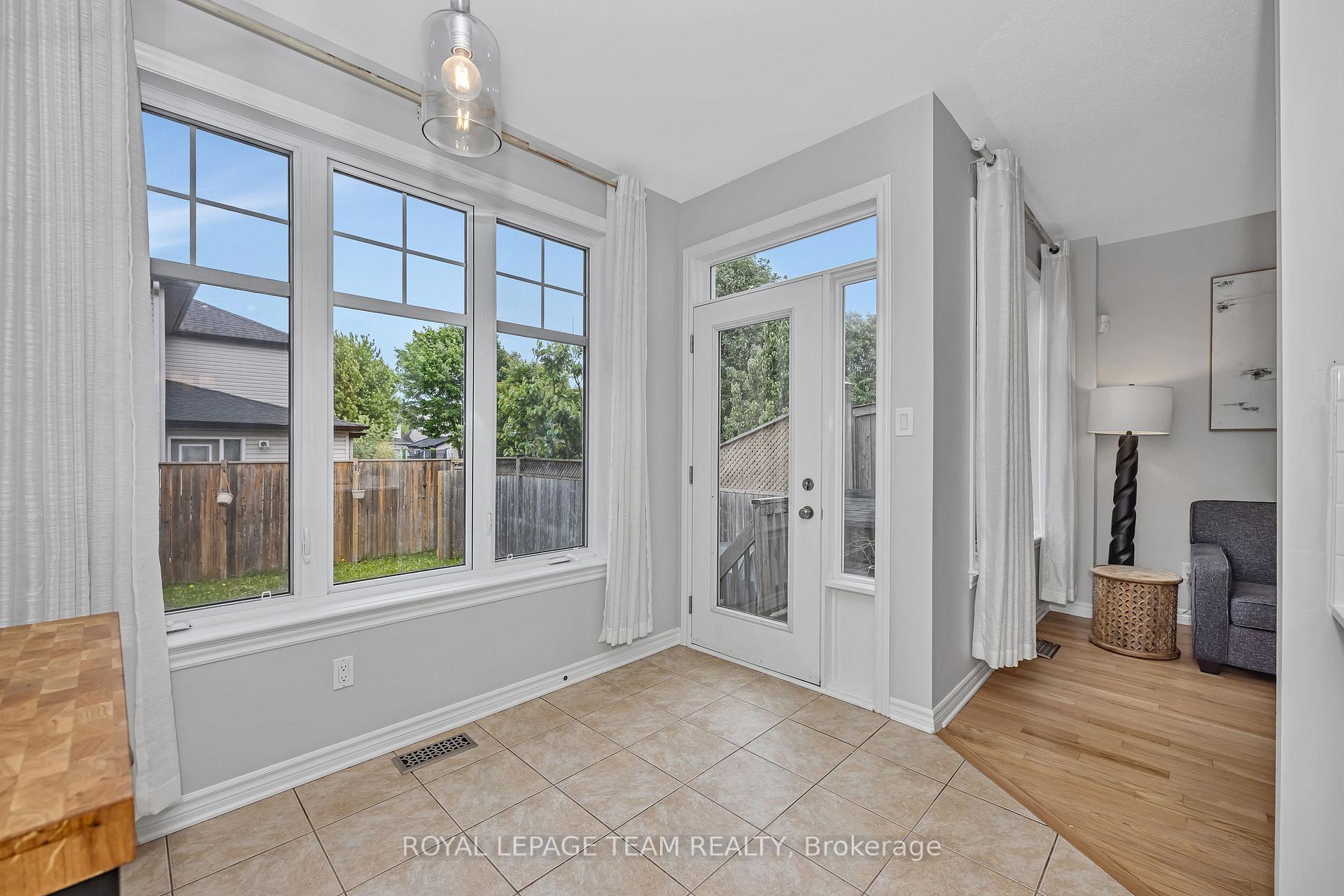 Photo 14 of 91 Whetstone Crescent, Ottawa, Barrhaven East — HOMEH