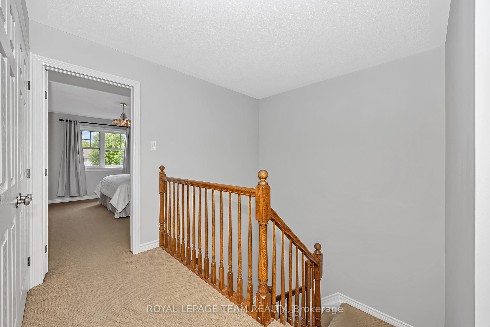 Photo 9 of 91 Whetstone Crescent, Ottawa, Barrhaven East — HOMEH