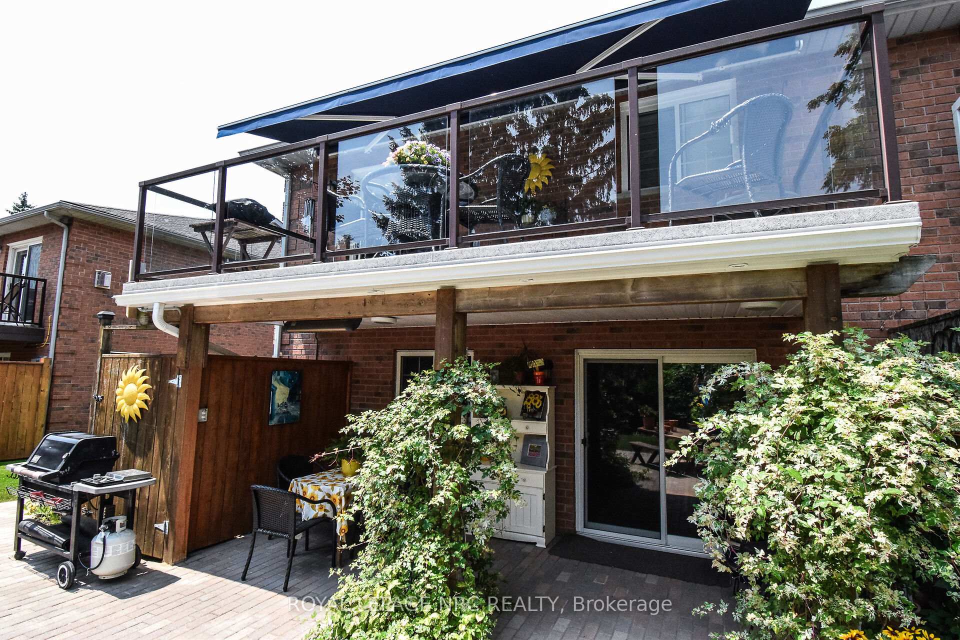 Photo 16 of 11 Kinsman Court, Pelham, Fonthill — HOMEH